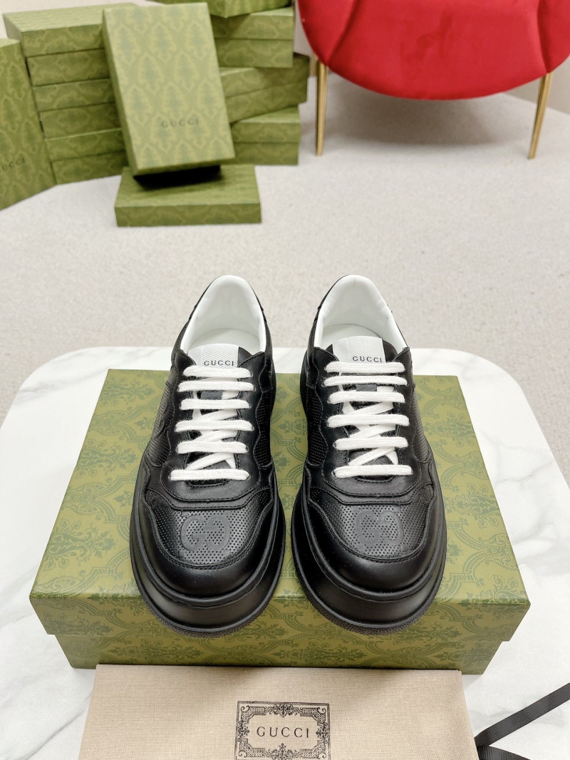 G*u*i casual shoes